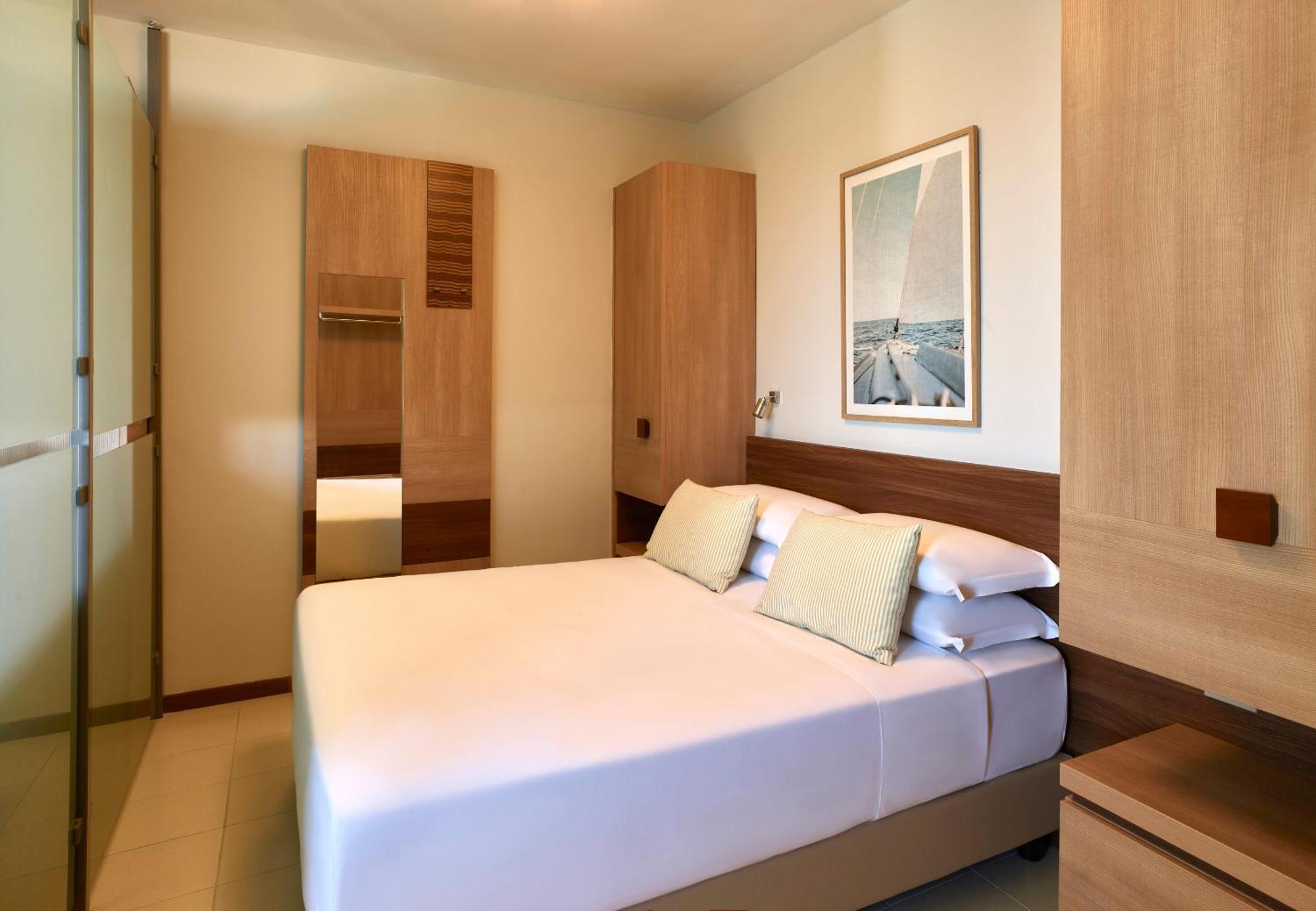 Serena Majestic Residence Montesilvano Marina Kamer foto
