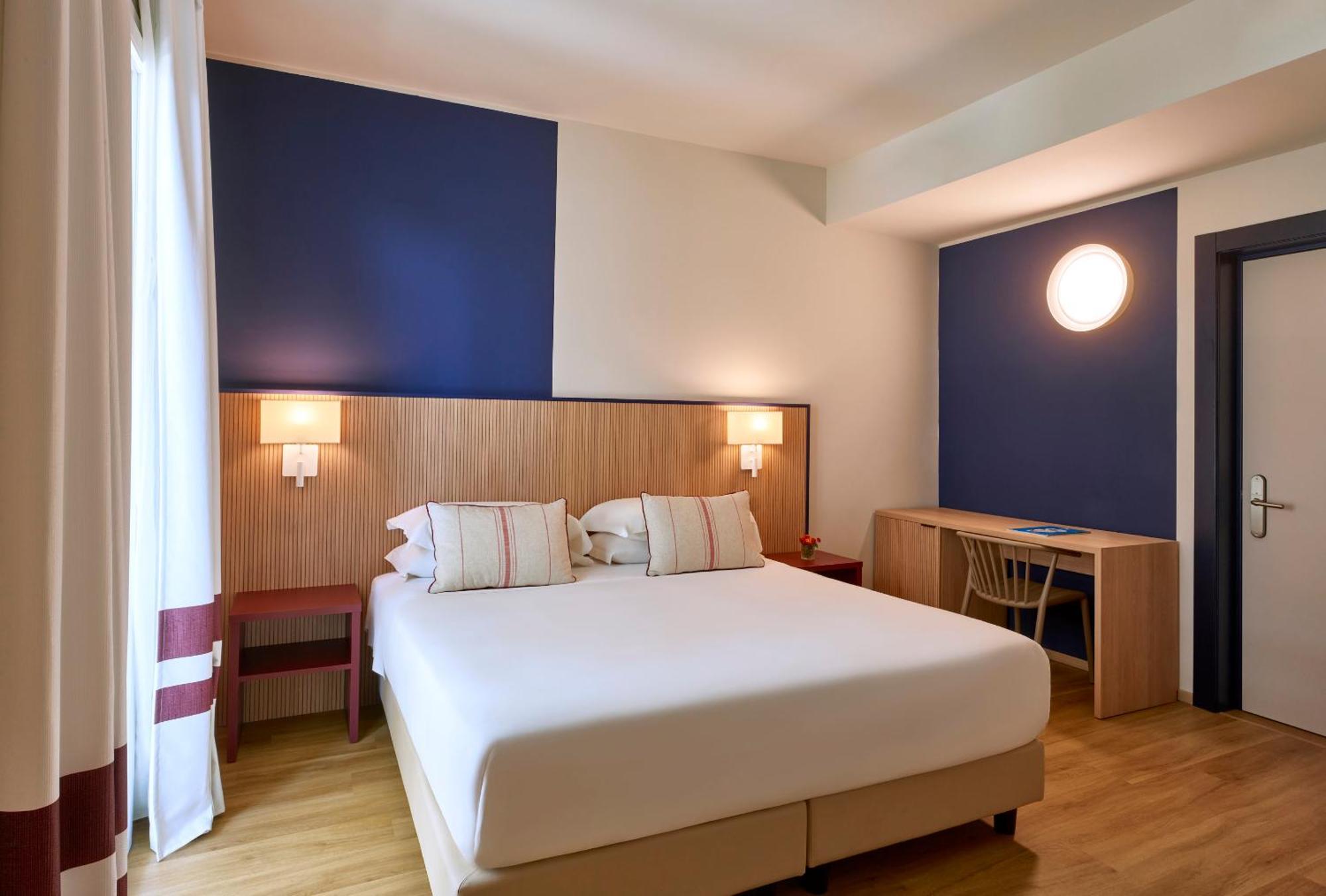Serena Majestic Residence Montesilvano Marina Buitenkant foto